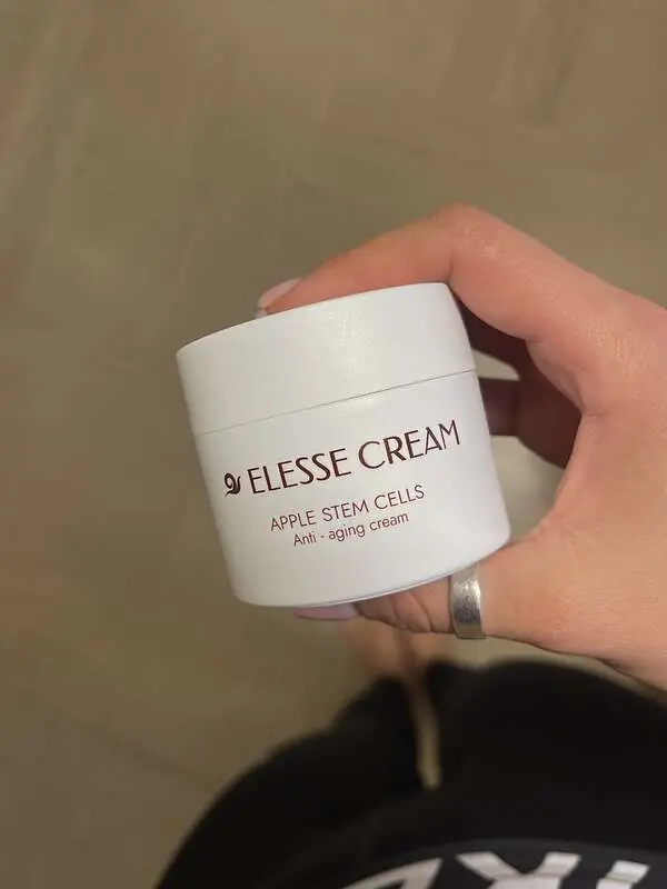 Elesse Cream (Ellesse Cream)