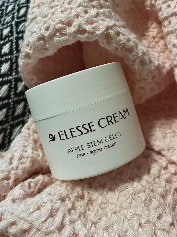 Elesse Cream (Ellesse Cream)